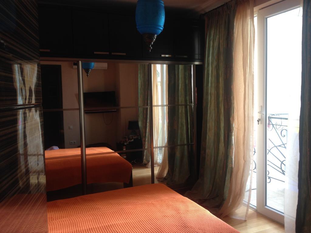 Apartment Sea Avenue Batumi Esterno foto